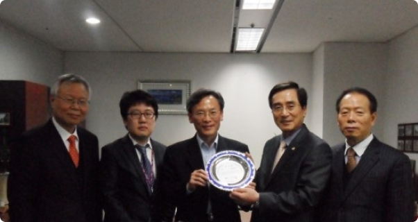 행복한 IT나눔 기증식 단체사진